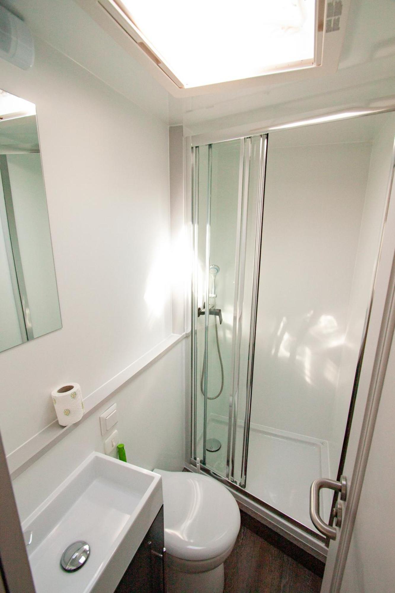Hausboot Hotel Hennigsdorf Ngoại thất bức ảnh
